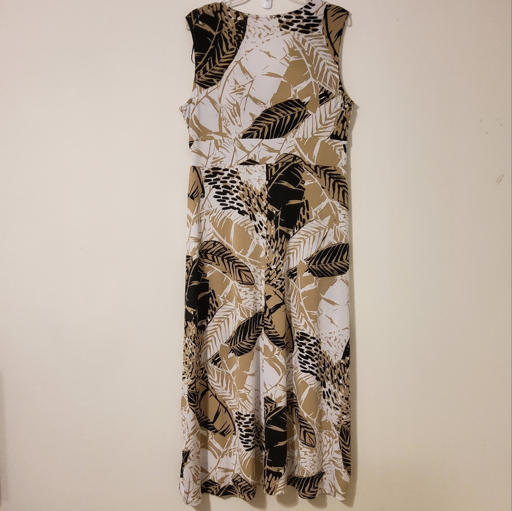 Jacklyn Smith Tan/Black/White Leaf Print Sleeveless Surplice Beaded Maxi Dress - Picture 4 of 7